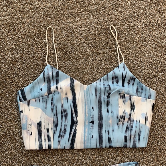 Adorable two piece set - Picture 3 of 8